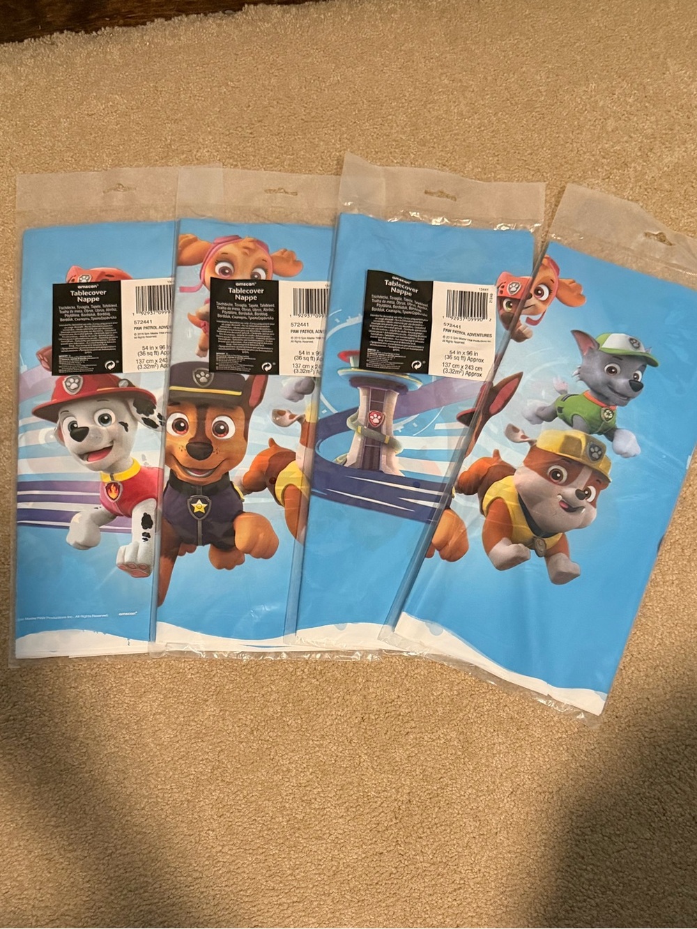 NWT Paw Patrol disposable table cloth covers- 4 pack set